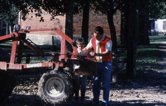 1987
